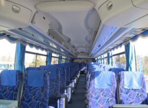 大型観光バス 外観2