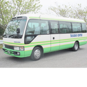 中型観光バス 外観1