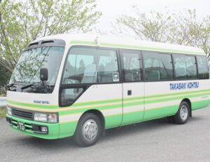 マイクロバス 外観1